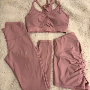 VANQUISH Matching workout set